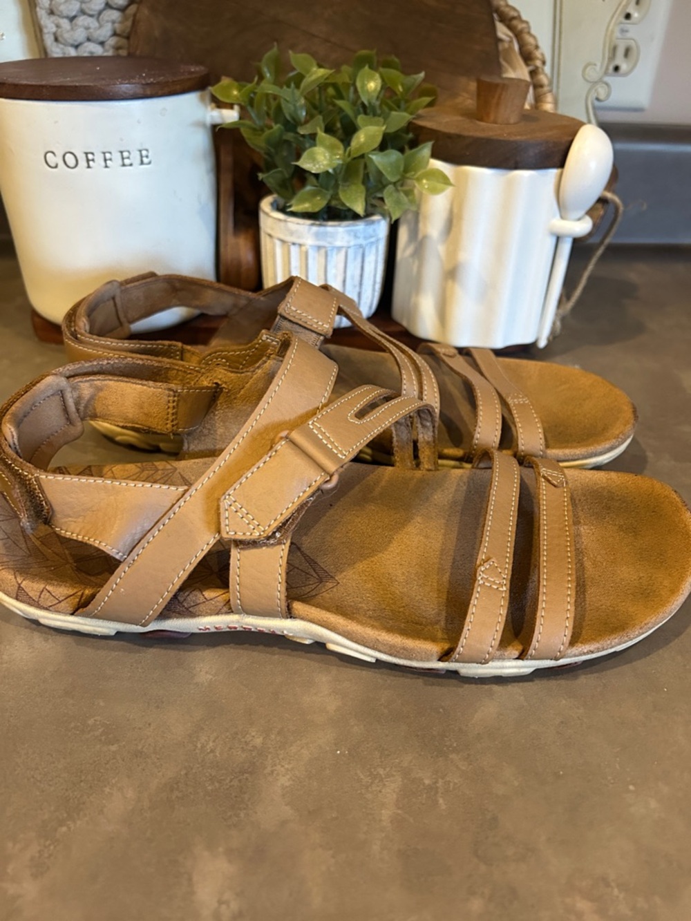 Merrell Sandspur Rose Sandals in Tan Beige - Picture 4 of 6